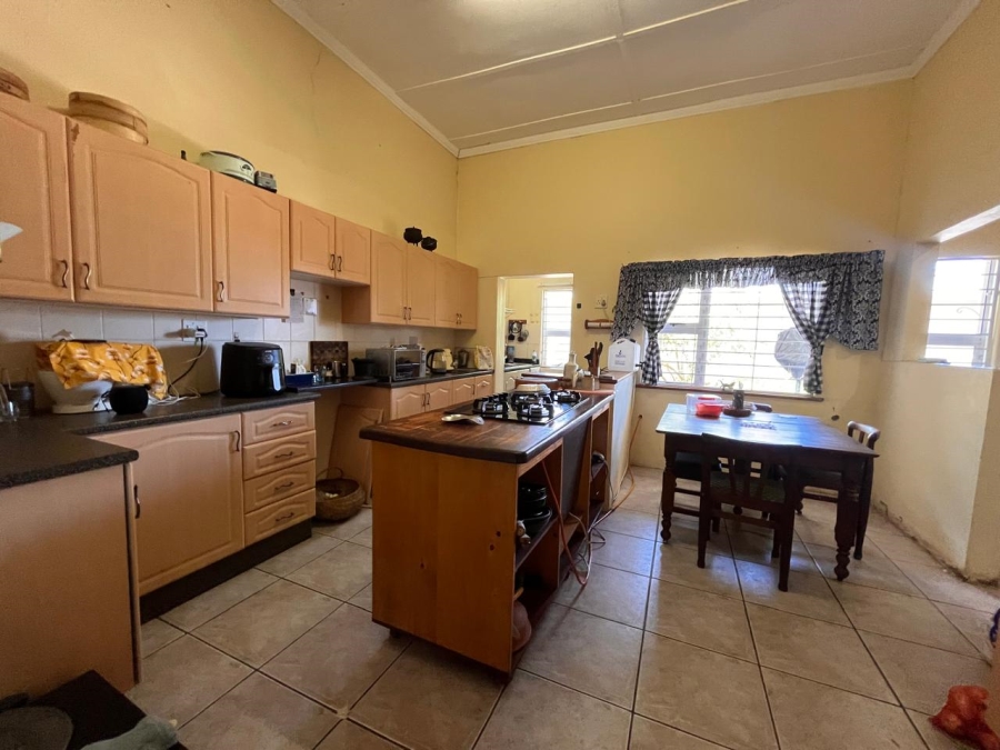 5 Bedroom Property for Sale in Cambridge Eastern Cape